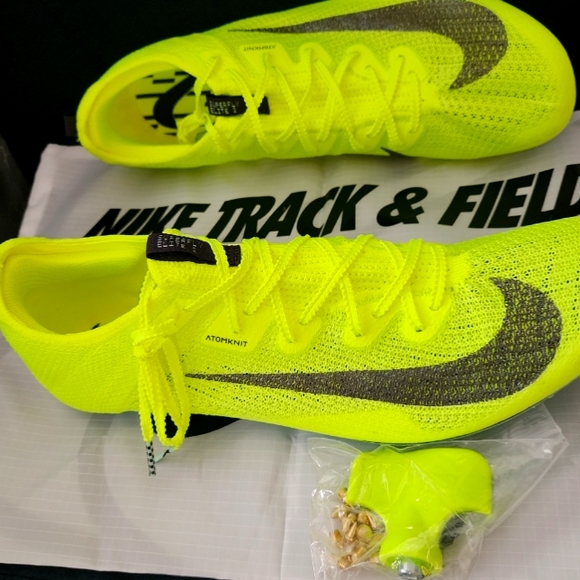 Nike Zoom Superfly Elite 2 Track Spikes Volt Black - Picture 1 of 6